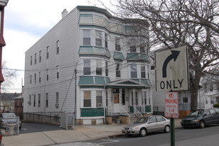 178 Devon St Apartments