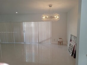 8224 NW 9th Ct in Plantation, FL - Foto de edificio - Building Photo