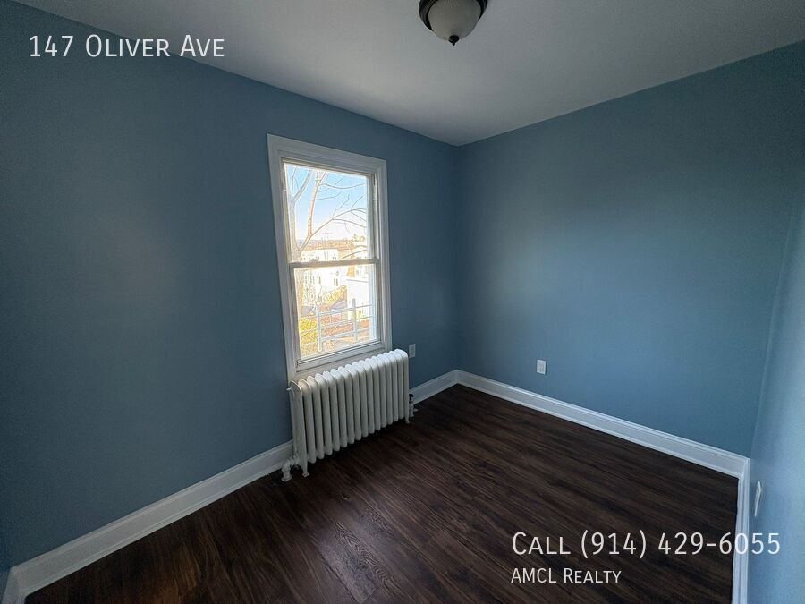 147 Oliver Ave in Yonkers, NY - Building Photo