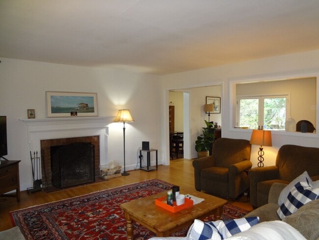 806 Woodland Ave in Chapel Hill, NC - Building Photo - Building Photo