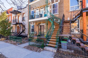 6024-6032 5E Av in Montréal, QC - Building Photo