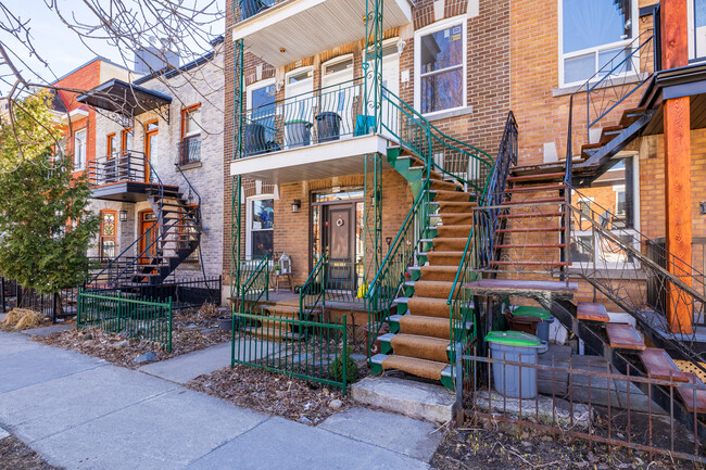 6024-6032 5E Av