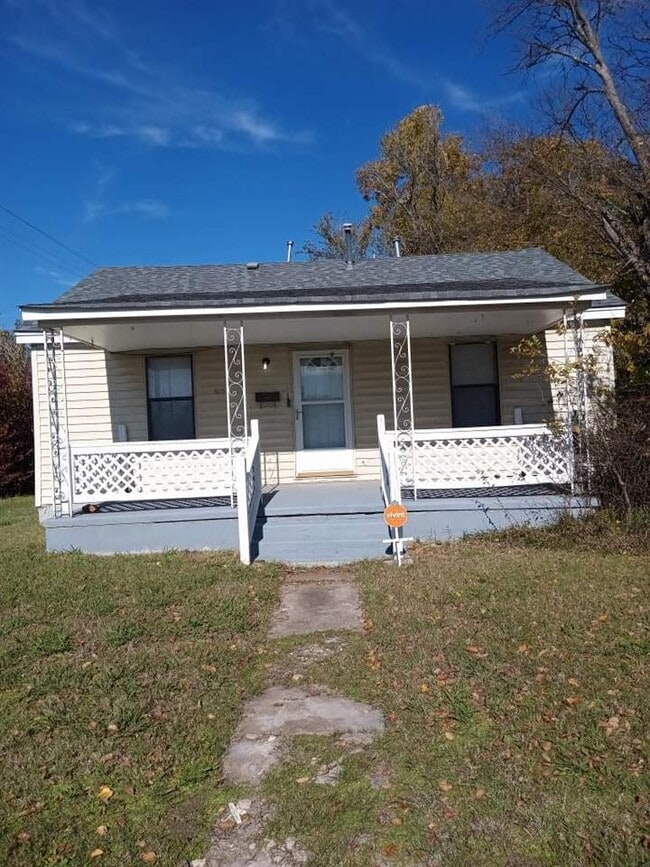 815 SW H Ave in Lawton, OK - Building Photo - Building Photo