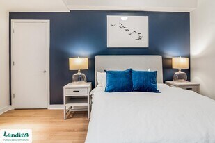 350 Maple Dr SW in Washington, DC - Building Photo