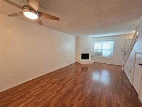 119 Graystone Pl in Duncanville, TX - Building Photo - Building Photo