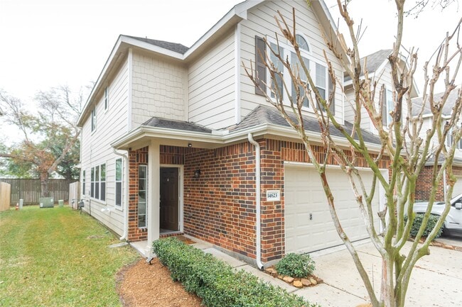 14623 Roaring Fork Ln