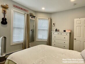 11 Pearl Terrace in Somerville, MA - Building Photo - Building Photo