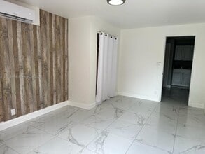11 SW 13th Ave in Delray Beach, FL - Building Photo - Building Photo