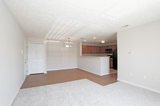 Pebblebrook in Kent, OH - Building Photo - Interior Photo