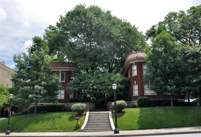 1015 Piedmont Ave NE in Atlanta, GA - Building Photo - Building Photo