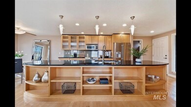 1923 S Teal Ln in Boise, ID - Building Photo - Building Photo