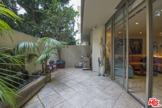 2170 Century Park E-Unit -106 in Los Angeles, CA - Foto de edificio - Building Photo