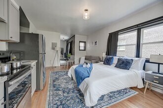 1925 N Prospect Ave in Milwaukee, WI - Foto de edificio - Building Photo