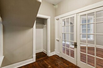 903 W Addison St in Chicago, IL - Building Photo - Building Photo