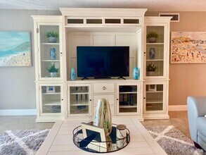 145 S Ocean Ave in Palm Beach Shores, FL - Building Photo - Building Photo