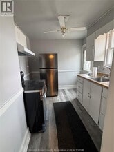 1645 Goyeau St in Windsor, ON - Building Photo - Building Photo
