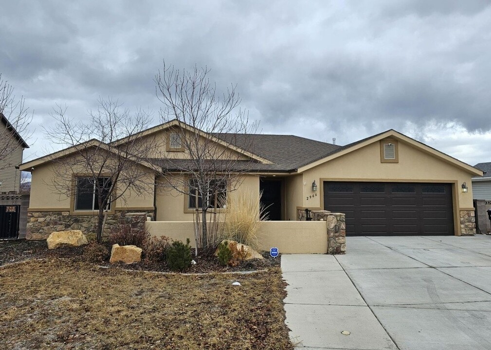 2966 Gemini Meadows Lane in Cedar City, UT - Building Photo