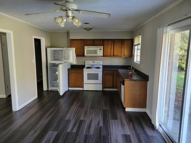 3111 Parrish Rd in Augusta, GA - Building Photo - Building Photo