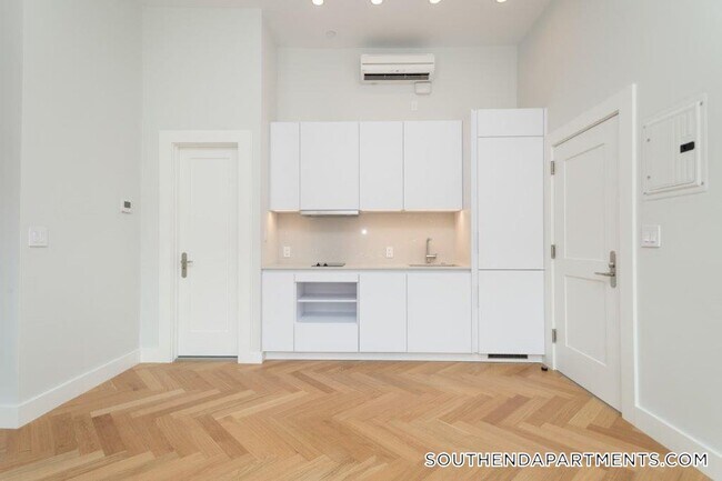 461 Massachusetts Ave