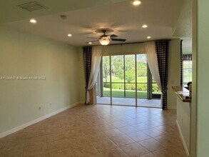8342 NW 127th Ln-Unit -26-C in Parkland, FL - Building Photo - Building Photo