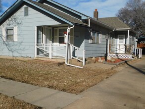 1226 W 2nd Ave in El Dorado, KS - Building Photo - Building Photo