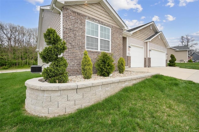 property at 1007 Crows Nest Ct