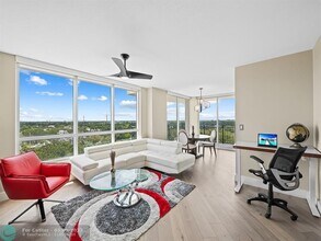 600 W Las Olas Blvd in Fort Lauderdale, FL - Building Photo - Building Photo