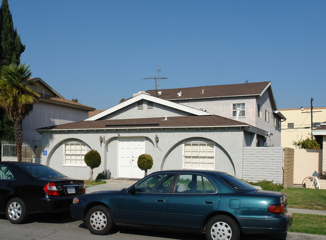 4331 Green Ave in Los Alamitos, CA - Building Photo - Building Photo