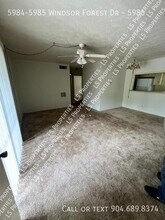 5984-5985 Windsor Forest Dr in Jacksonville, FL - Foto de edificio - Building Photo