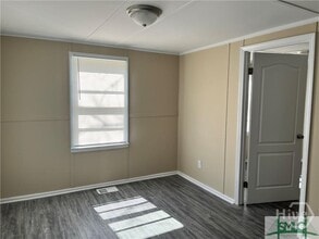 11 Mikell St in Pembroke, GA - Building Photo - Building Photo