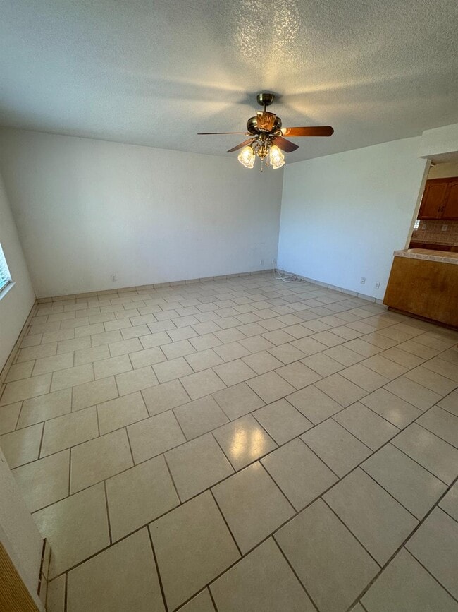 4503 E Byrd Ave in Fresno, CA - Building Photo - Building Photo