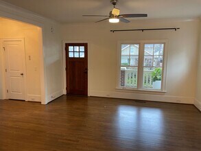 2321 Barry St in Charlotte, NC - Building Photo - Building Photo