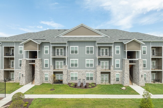 Citrine Apartments in Lake St. Louis, MO - Foto de edificio - Building Photo