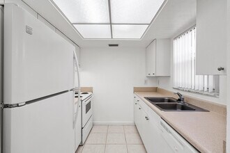 1783 NW 15th Vista in Boca Raton, FL - Foto de edificio - Building Photo