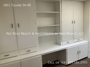 3801 Tulane Dr NE in Albuquerque, NM - Building Photo - Building Photo