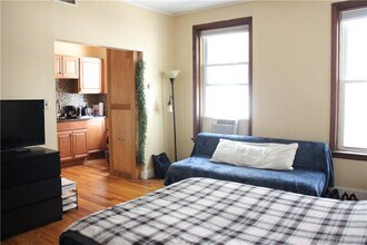 268 College St in New Haven, CT - Building Photo - Building Photo