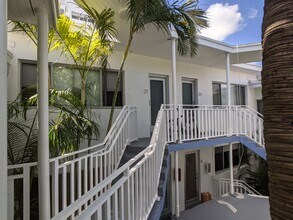 1840 James Ave in Miami Beach, FL - Foto de edificio - Building Photo