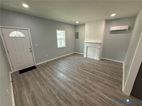 910 Rome St in Petersburg, VA - Building Photo - Building Photo