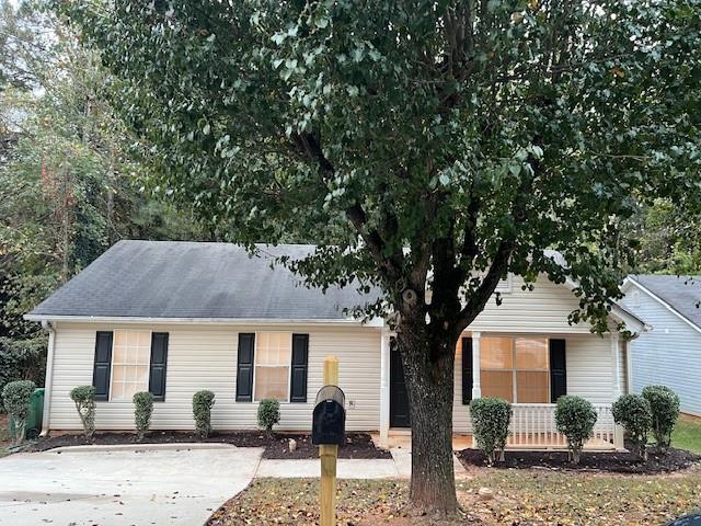 3406 Homeward Trail in Ellenwood, GA - Building Photo