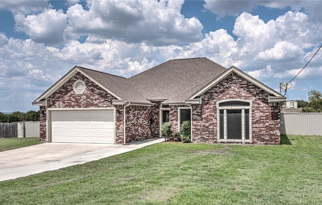 182 Needlepoint Ln in Killeen, TX - Building Photo