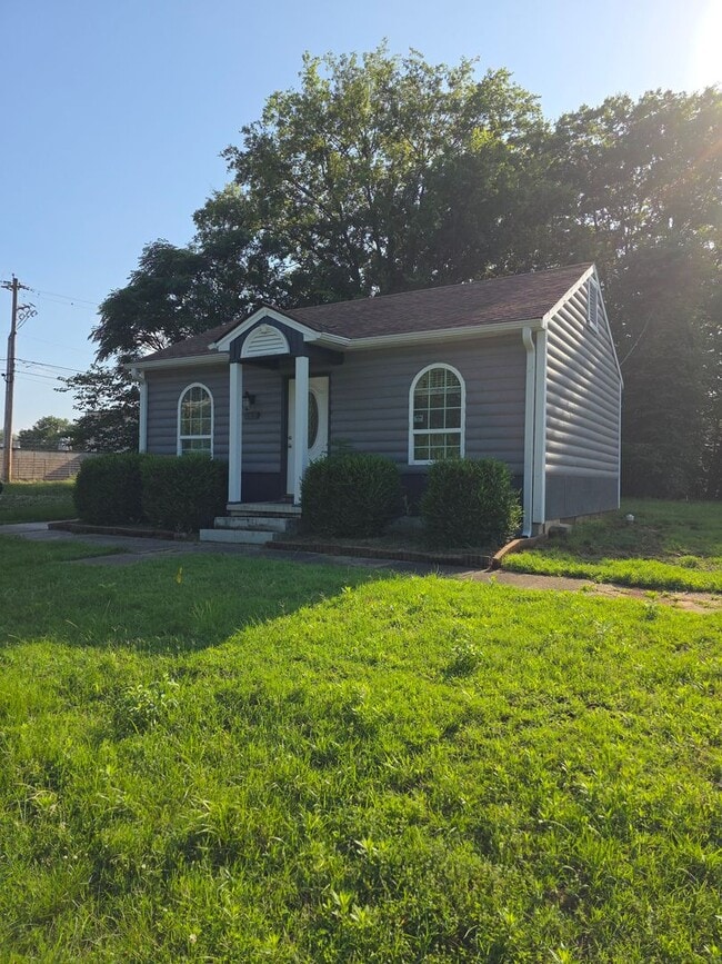 property at 104 S Cleveland Ave