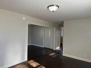 1108 Bell Grimes Ln in Nashville, TN - Building Photo - Building Photo