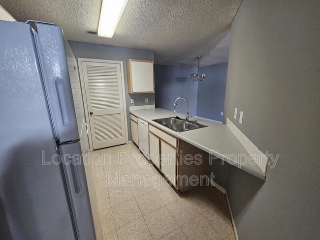 3923 Overland Dr in Lawrence, KS - Building Photo - Building Photo