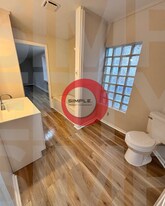 648 Eisenbrown St in Reading, PA - Building Photo