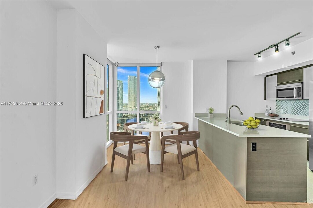 6440 NW 2nd St in Miami, FL - Building Photo