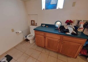 2137 S Taylor Dr, Unit 101 in Sheboygan, WI - Foto de edificio - Building Photo