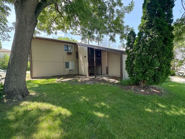 321 Stanton in Ames, IA - Foto de edificio - Interior Photo