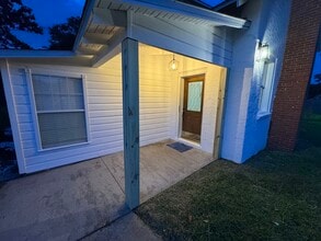 5926 Saufley Pines Rd in Pensacola, FL - Building Photo - Building Photo