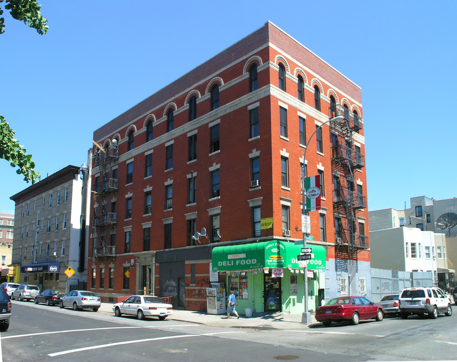 615 E 189th St in Bronx, NY - Building Photo