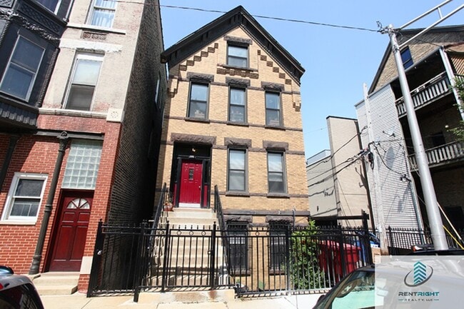 property at 1348 N Cleaver St